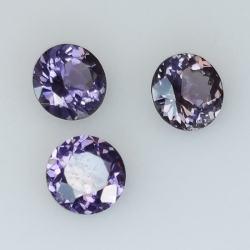 1,25ct Spinel Round Cut 4,7-4,8mm