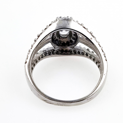 Anillo de circonita en acero