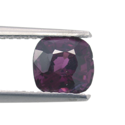 1,53 ct  Spinel in Faccettato Cuscino