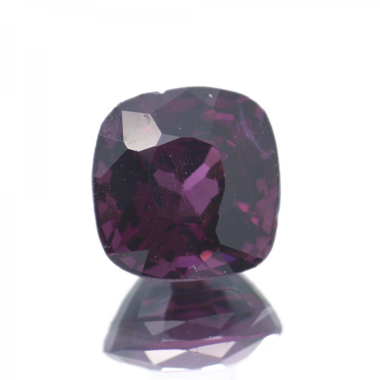 1,53 ct  Spinel in Faccettato Cuscino