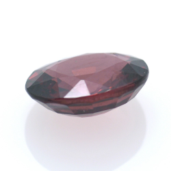 2,52 ct Rhodolite Oval Cut