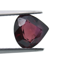 2,80ct Rodolite in Faccettato Goccia