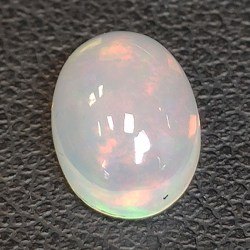 1,63ct Opale ovale 9,7x7,1 mm