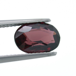 3,12ct Rhodolite Oval Cut