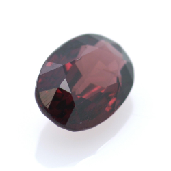 3,12ct Rhodolite Oval Cut