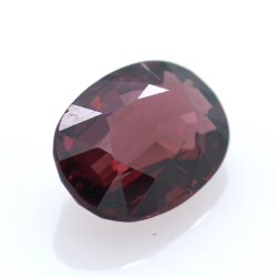 2,74ct Rodolite in Faccettato Ovale