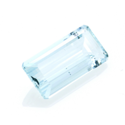 8,17 ct. Acquamarina in Faccettato Smeraldo