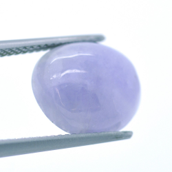 7,30ct Violet Jade Cabochon Oval