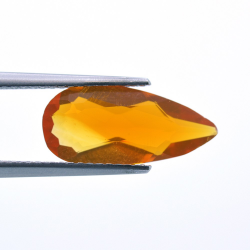 1,98 ct. Opale de feu Poire Cut