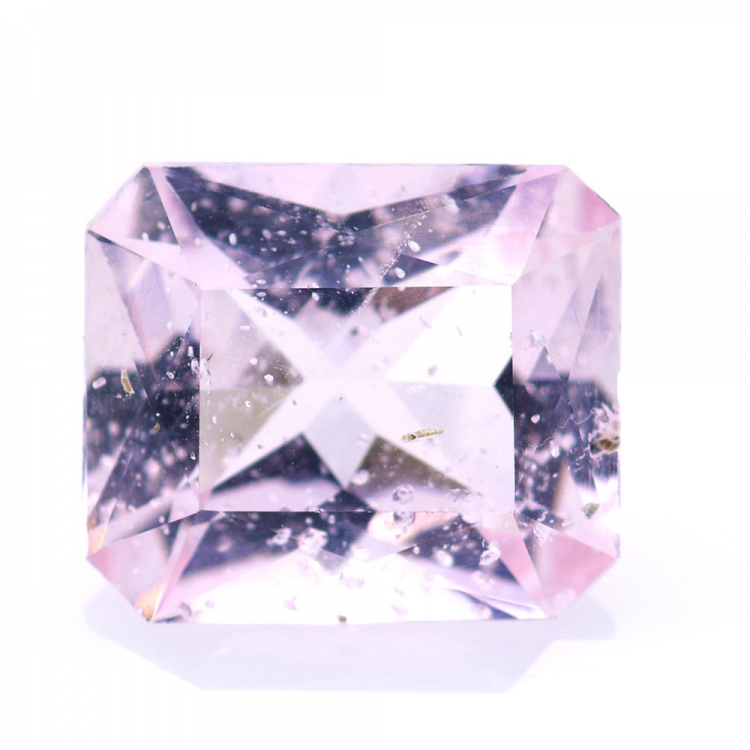 Morganite coupée en ciseaux 12,07 ct 16,06 x 13,76 mm