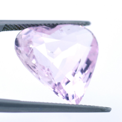 12.38ct Morganite Heart Cut 17.97x17.14mm