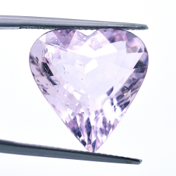 12.38ct Morganite Heart Cut 17.97x17.14mm