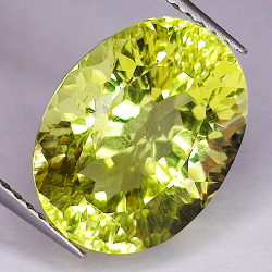 6,93 ct Cuarzo limón 14 x 10,6 x 8,2 mm