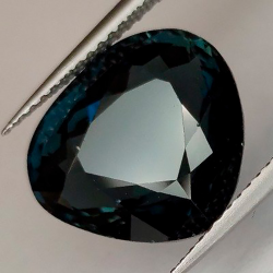 11,68 ct Trilliant Topas London Blau 14,22 x 12,63 x 8,48 mm