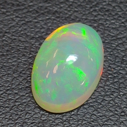 2,63ct Opale taglio ovale 11,4x7,8 mm