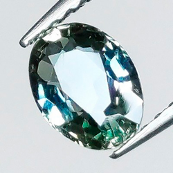 0,86 ct Oval Zafiro 6,47 x 4,94 x 2,91 mm
