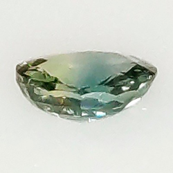 0,86 ct  Oval Zafiro  6.47 x 4.94 x 2.91 mm