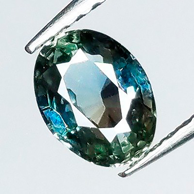 0,86 ct Ovale Zafiro 6,47 x 4,94 x 2,91 mm