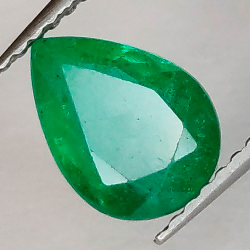 1.32 ct  Pear Emerald 8.87 6.46 x 3.89 mm
