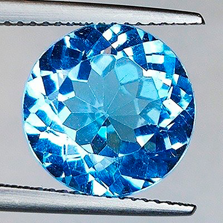 7.41 ct Topacio Azul redondo 12 x 7 mm