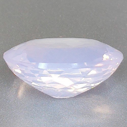 10,98 ct Oval Lavendel Amethyst Opal Effekt 17,00 x 13,58 x 7,99 mm