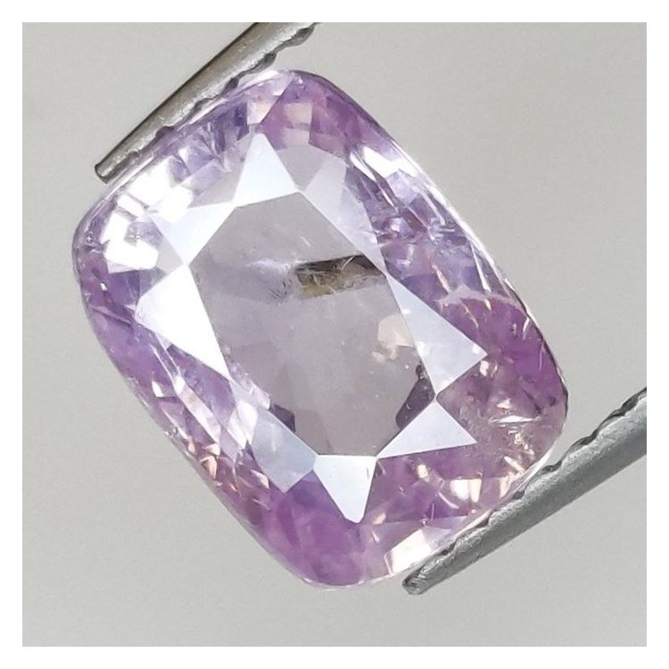 2,76 ct Saphir coussin 9,13 x 6,73 x 4,18 mm