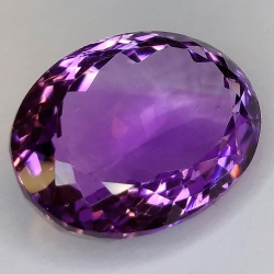 17,04 ct Ovaler Amethyst 18,70 x 14,68 x 9,25 mm