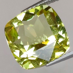 4.13 ct Lemon Quartz Coussin 10.00 x 9.98 x 6.68 mm