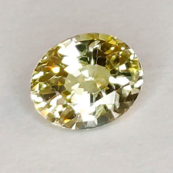 0,69 ct Zafiro ovalado 5,80 x 4,83 x 3,09 mm