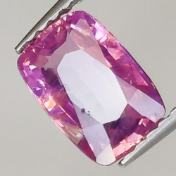 1,34 ct Kissen Saphir rosa 7,64 x 5,45 x 2,95 mm