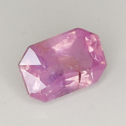 1,23 ct Zafiro viola talla esmeralda 7,17 x 4,78 x 3,65 mm