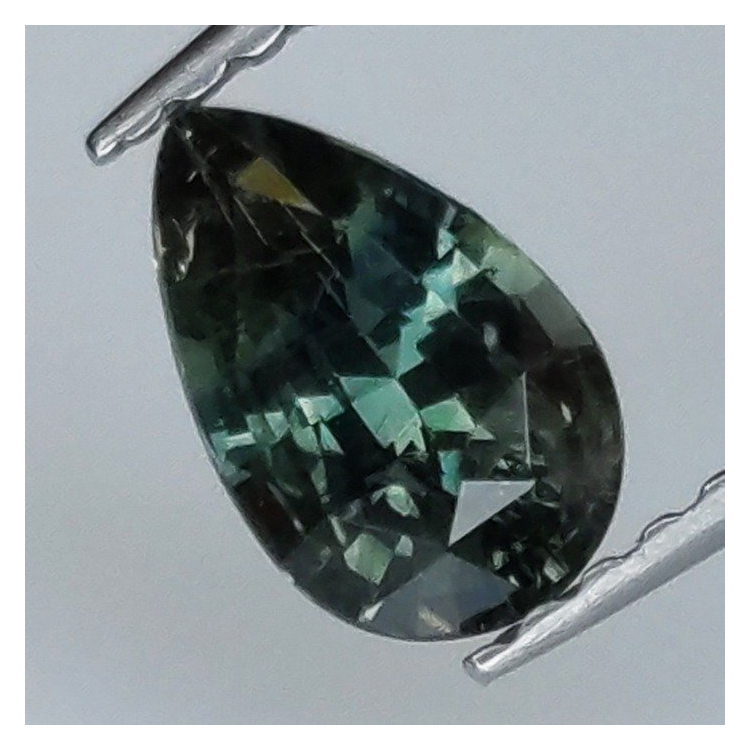 0,81 ct Zafiro pera 7,09 x 4,55 x 3,23 mm