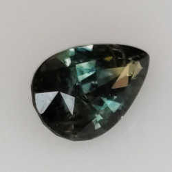 0,81 ct Zafiro pera 7,09 x 4,55 x 3,23 mm