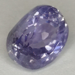 2,11 ct Farbwechsel-Saphir im Ovalschliff 7,45 x 5,75 x 4,59 mm