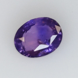 1,12 ct Violet Sapphire oval 6,78 x 5,64 x 3,10 mm