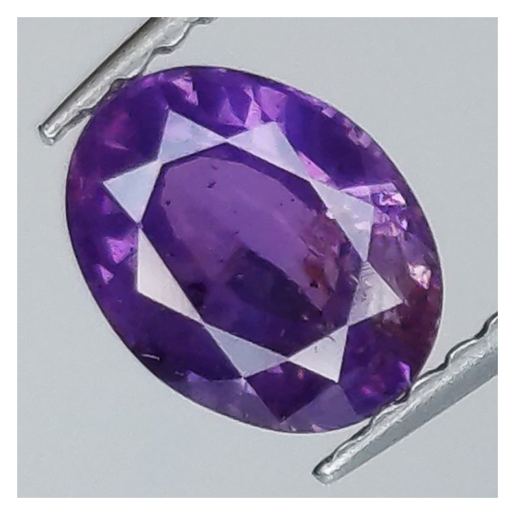 1,05 ct Saphir violet ovale 7,00 x 5,47 x 3,24 mm