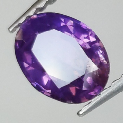 1,05 ct Ovaler Lila Saphir 7,00 x 5,47 x 3,24 mm