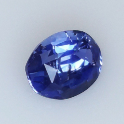 1,05 ct Saphir bleu ovale 6,74 x 5,24 x 3,55 mm