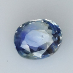2,32 ct Zaffiro blu ovale 8,24 x 7,05 x 3,85 mm