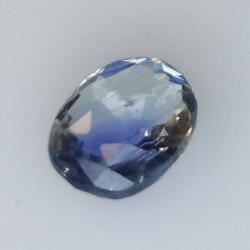 2,32 ct Blue Sapphire oval 8,24 x 7,05 x 3,85 mm