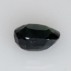 1,05 ct cushion-cut green sapphire 6,30 x 4,91 x 3,34 mm