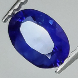 0,66 ct Zafiro Azul oval 6,56 x 4,46 x 2,82 mm