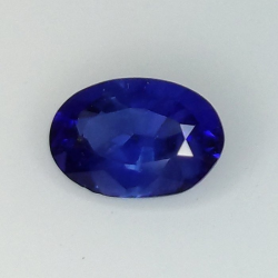 0,66 ct Zafiro Azul oval 6,56 x 4,46 x 2,82 mm