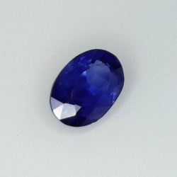 0,66 ct Zafiro Azul oval 6,56 x 4,46 x 2,82 mm
