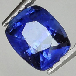 0,80 ct Zafiro cojín azul 5,68 x 4,50 x 3,61 mm