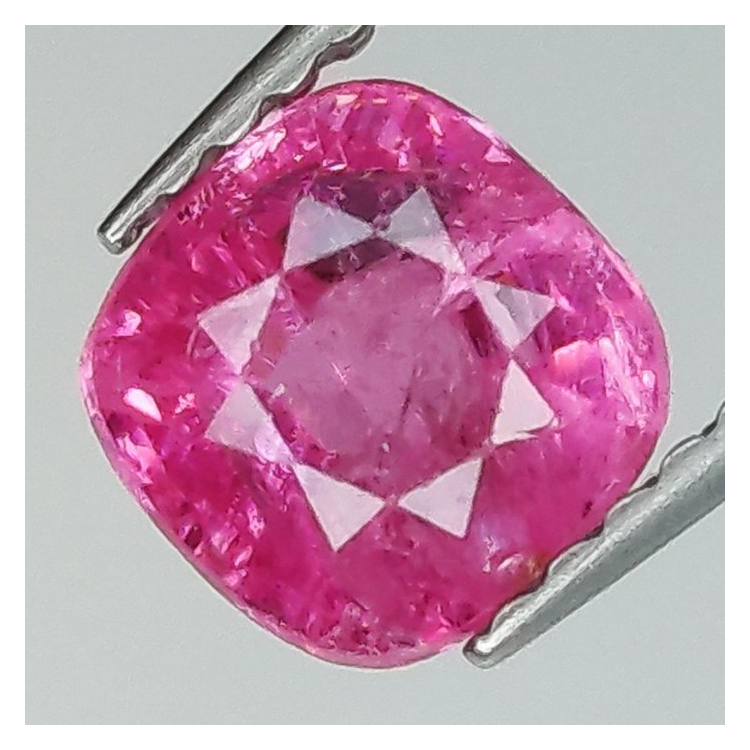 1,26 ct Zafiro rosa talla cojin 5,90 x 5,95 x 4,15 mm