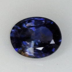 0,86 ct Zafiro Azul oval 6,26 x 5,19 x 3,24 mm