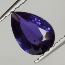 0,68 ct Zafiro Cambio de Color Talla Pera 6,80 x 4,76 x 2,42 mm