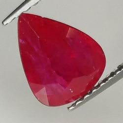 2,06 ct Rubí Talla pera 8,89 x 7,05 x 4,41 mm
