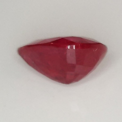 2,06 ct Rubin Birnenschliff 8,89 x 7,05 x 4,41 mm